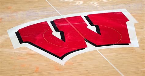 uw madison volleyball leaked|Investigation underway after private photos shared of UW。